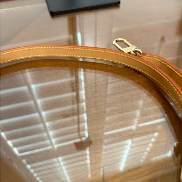 ❤️Black Friday Sale❤️ Louis Vuitton Leather Bag Strap 39.5” - Picture 9 of 11